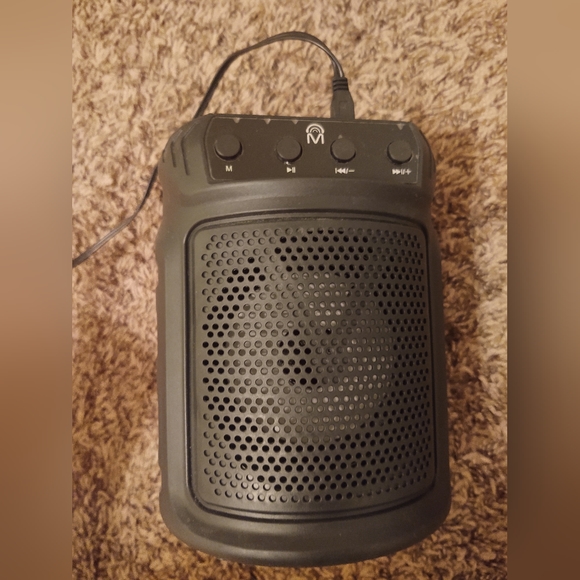 Bluetooth Speaker with Cord for Charging - Picture 1 of 3